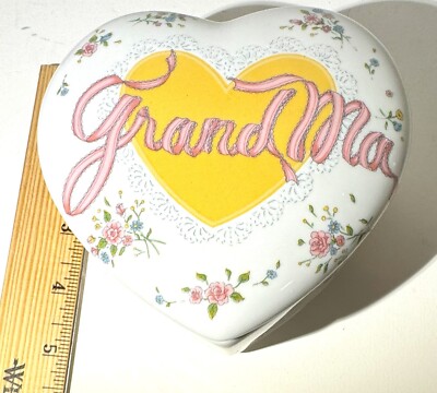 HEART GRANDMA  STUDIO NOVA Ceramic Large Trinket Box-image