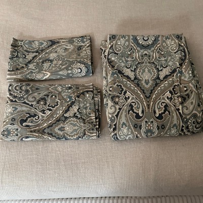 Pottery Barn McKenna Paisley Organic Cotton Queen Duvet Cover 2 Standard Shams-image