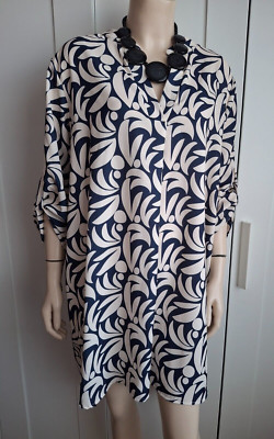 Diverse Italy Soft Drape Tunic Dress With Roll Tab Sleeves Dipped Hem Size L /XL-image