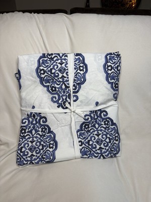 Pottery Barn Asher Medallion Percale Duvet Cover King Twilight Blue-image