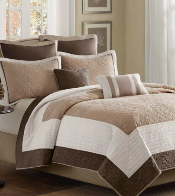 Madison Park King / Cal King 7-Piece Beige Reversible Medallion Versatile Sham-image