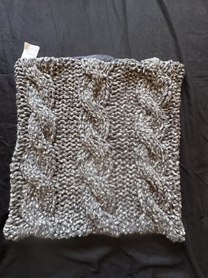 Pottery Barn Colossal Handknit Pillow Gray 24 X 24” Square Pillow Cover-image