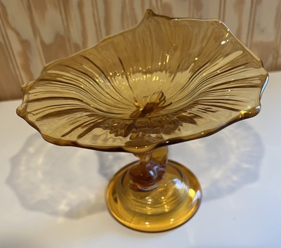 Vtg NORTHWOOD AMBER GLASS FOOTED DISH. DOLPHIN Shaped Pedestal, BEAUTIFUL-image