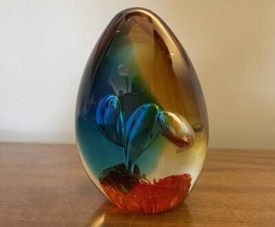 Murano Oval Egg Shaped Hand Blown Art Glass Paperweight 4 1/8