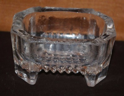 FOOTED LARGE CLEAR VINTAGE DEPRESSION GLASS MASTER OPEN SALT CELLAR/DIP-image