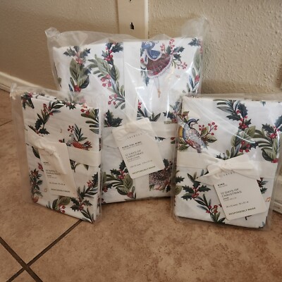 NEW Pottery Barn 12 Days Of Christmas King / Cal King Duvet 2 King Shams SET-image