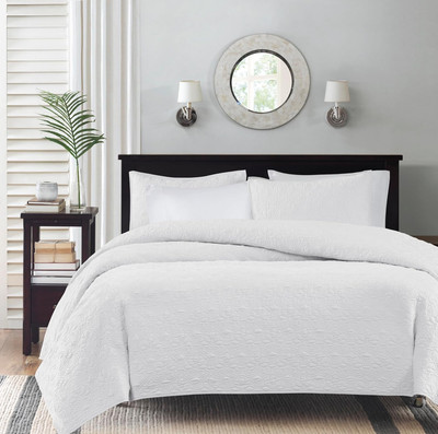 Quebec Quilt Set - Luxurious Damask Stitching Design, Cotton Filled Lightweight -image