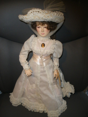 Vintage 1986 Ltd. Ed. Effanbee Little Old New York Collection 17