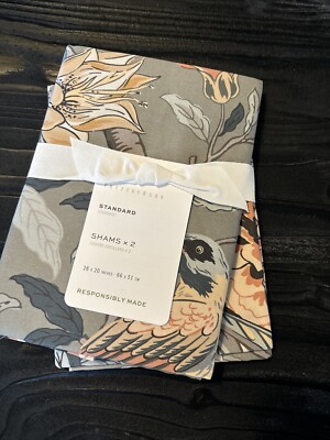 Set Of 2  Pottery Barn Floral Bloom Print STANDARD Percale Shams - Green - NWT-image