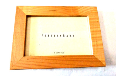 Pottery Barn Natural Color Wood Photo Picture Frame Holds 4 X 6”-image