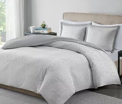 Madison Park Hayden Reversible Stripe 3-Pc Duvet Cover Set - KING - Gray / White-image
