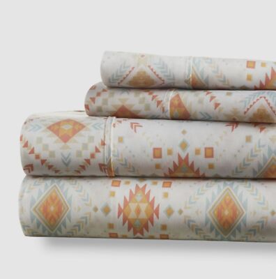 Ienjoy Home White Aztec Coral Soft Microfiber 4-Piece Queen Sheet Set-image
