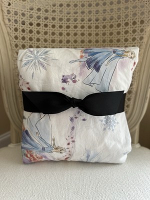 Pottery Barn Kids Frozen Enchanted Forest TWIN Flat Sheet & Fitted Sheet ONLY-image