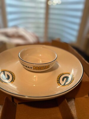 Packers Bowls, one large bowl, one medium, and one for chips and dip. -image