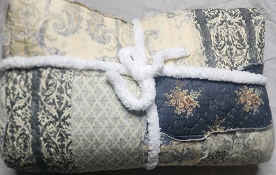 Pottery Barn Delaney Handcrafted Patchwork Cotton Quilt King NWOT-image