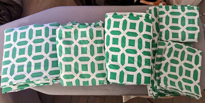 POTTERY BARN Complete Bedding Set Full/Twin-image