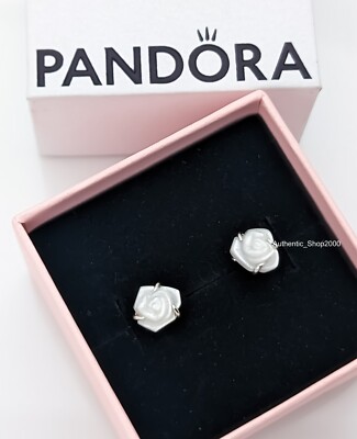 New 100% Authentic PANDORA 925 Ale  White Rose in Bloom Stud Earrings 293209C01-image
