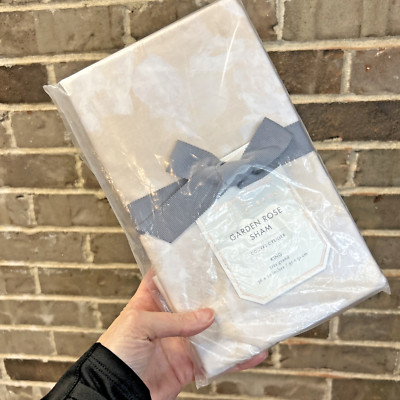 1 Pottery Barn & Monique Lhuillier Garden Rose 1 King Sham Blush Pink White NWT-image