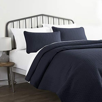 2 Piece Navy Quilt Twin Size Bed Set A Lightweight Bedspread & Machine Washable -image