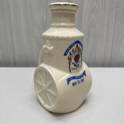 Vintage Firehouse Firefighter Souvenir Madison Park NJ 1981 1250 GPM Hahn Pumper-image