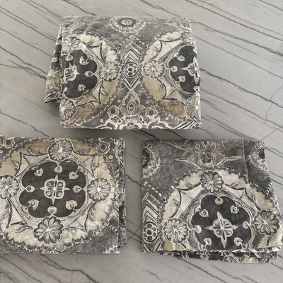 Pottery Barn Jacquelyn Medallion King Duvet Cover & 2 King Shams Gray Cotton-image