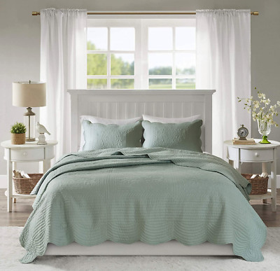 Madison Park Tuscany Quilt Set-Casual Damask Medallion Stitching Design QUEEN-image