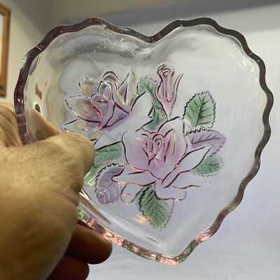 Beautiful Heart Shaped Embossed Floral Glass Candy Dish Trinket Bowl.-image