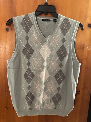 Van Heusen Studio Men’s Sweater Vest Mint Green & Gray Argyle Pattern  Medium-image