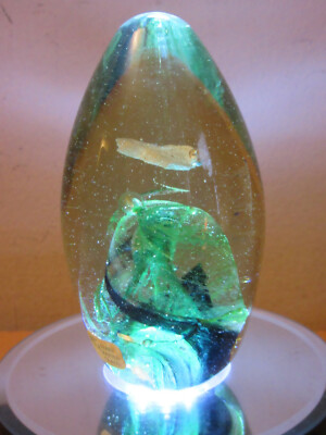 Kerry Crafted glass studio art glass egg shaped paperweight green swirl 4.25