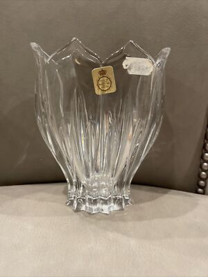 Bleikristall Tulip Shaped Crystal Vase Over 24% Lead Crystal 6” x 5” sticker.-image