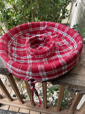 LG 14.5 “ Round Wicker Chip & Dip Basket W/Removable Red Plaid Lining Dark Brown-image