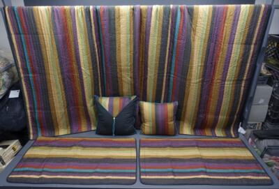 5pc Madison Park Cal King Sz Striped Coverlet w/2 Shams +2 Decorative Pillows-image