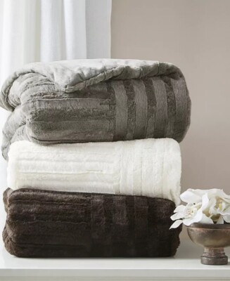 MADISON PARK FAUX FUR  ARTIC CHECKERBOARD THROW 50