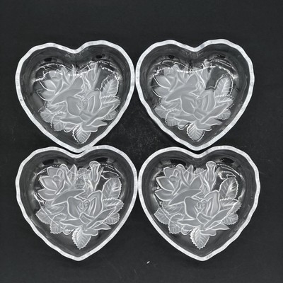 Mikasa Studio Nova Etched Rose Reversible Heart Shaped Trinket Dish - Set of 4-image