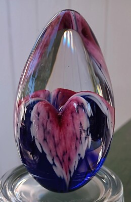 Paperweight Glass eye studio Purple, pink, heart shaped design-image