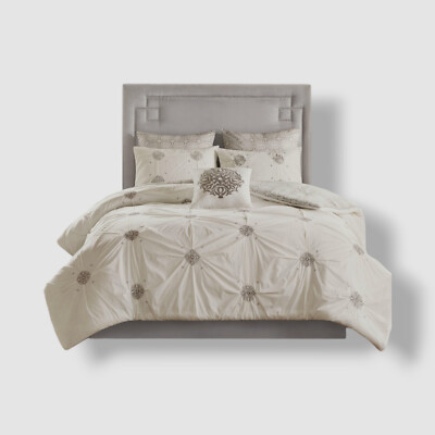 Madison Park White Malia 6 Piece Embroidered Comforter Set Full/Queen-image
