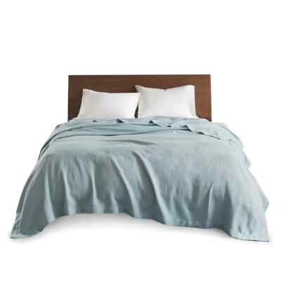 MADDISON PARK EGYPTIAN COTTON KING Solid Blanket - Light Blue  NEW-image