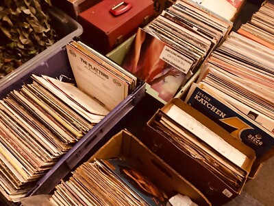 Vinyl records lucky dip! 10 LPs from a large collection sold in boxes of 10 -image