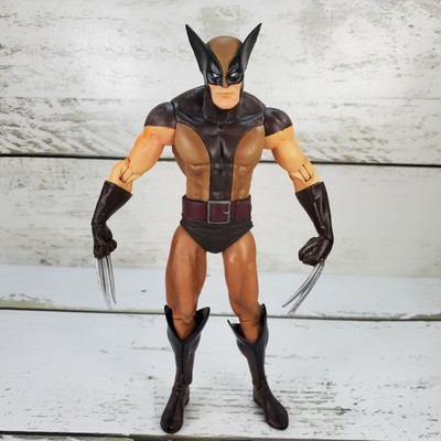 Diamond Select Marvel Select Wolverine Brown Suit 2016 7