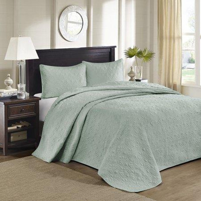 Madison Park Quebec Reversible Damask King Blue Bedspread Set-image