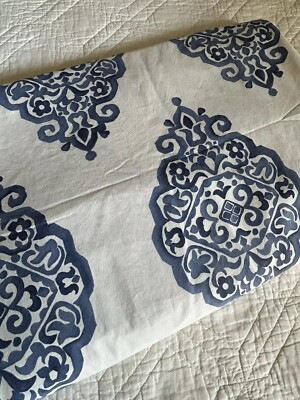 Pottery Barn Asher Blue Medallion Percale Duvet Cover Sham Full Queen Bed-image