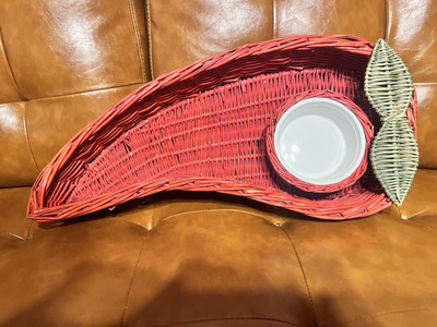 Vintage Red Hot Chili Pepper Wicker Rattan Chip Basket with White Dip Bowl-image