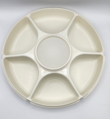 Vtg Tupperware Divided Veggie Fruit & Dip Serving Tray w/ Lid & Dip Bowl-image