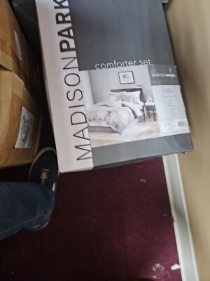 Madison Park Serena 7 Piece Comforter Set-image