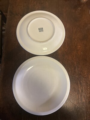 Pottery Barn Cafe White Dinner Plates-image