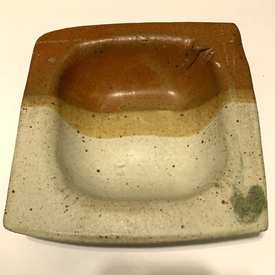 HAND CRAFTED ART STUDIO POTTERY BOWL DISH SPECKLED SIGNED ROBISON RUST TAN BEIGE-image