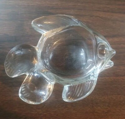 VTG ART VANNES FRANCE CRYSTAL FISH SHAPED HEAVY CANDY NUT TRINKET DISH  Ashtray-image
