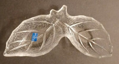 STUDIO NOVA Leaf Song QQ220 DOUBLE LEAF DISH CANDY, NUT, TRINKET New Old Stock-image
