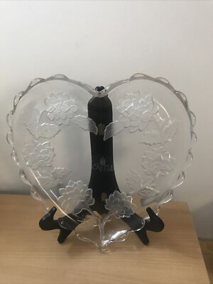 Trump's Castle Casino Resort Heart Shaped Etched Crystal Platter 13