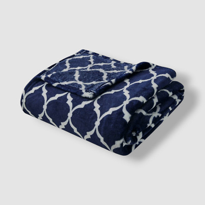 Madison Park Blue Indigo Geometric Oversized Ogee Super Soft Throw | 60